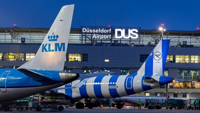 Flughafen Dus .jpg