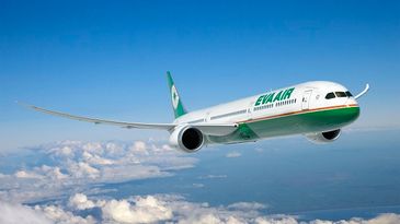 Boeing 787-10 EVA